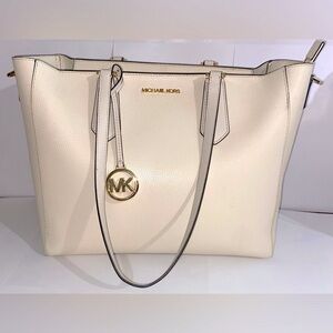 MICHAEL KORS Kimberly Cream Colored‎ Leather Handbag Purse MSRP $358